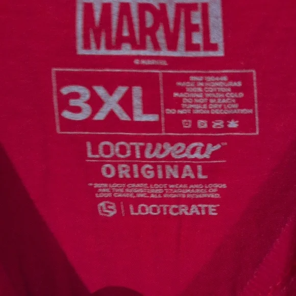 Loot Crate Marvel Red Deadpool 3XL Tee - Picture 2 of 4